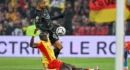 Bradley Barcola et Ibrahim Mbaye du PSG assistant au match à Lens