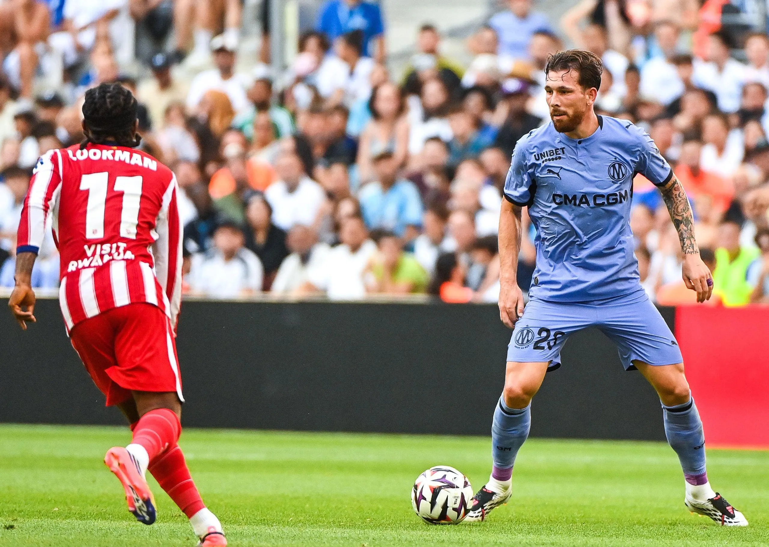 Pierre-Emile Højbjerg on the ball for Marseille against Atlético Madrid.