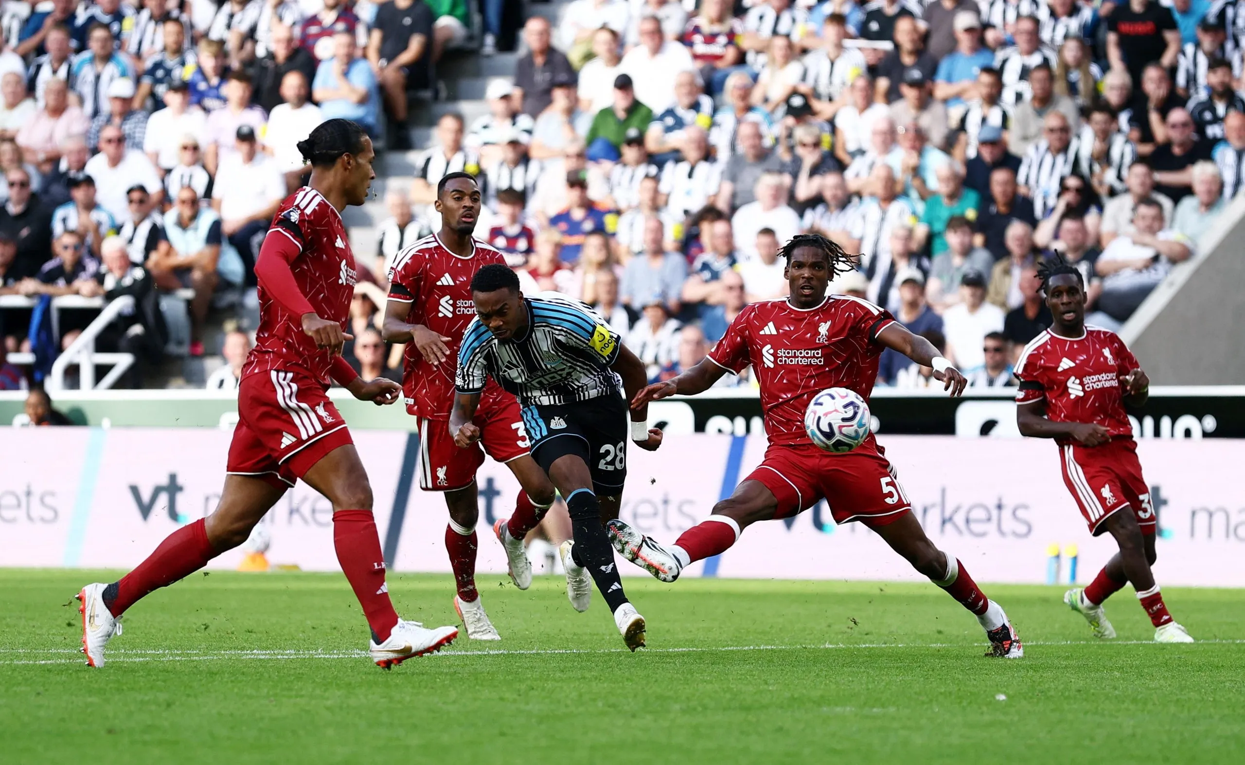 Newcastle United’s Joe Willock scores their second goal.