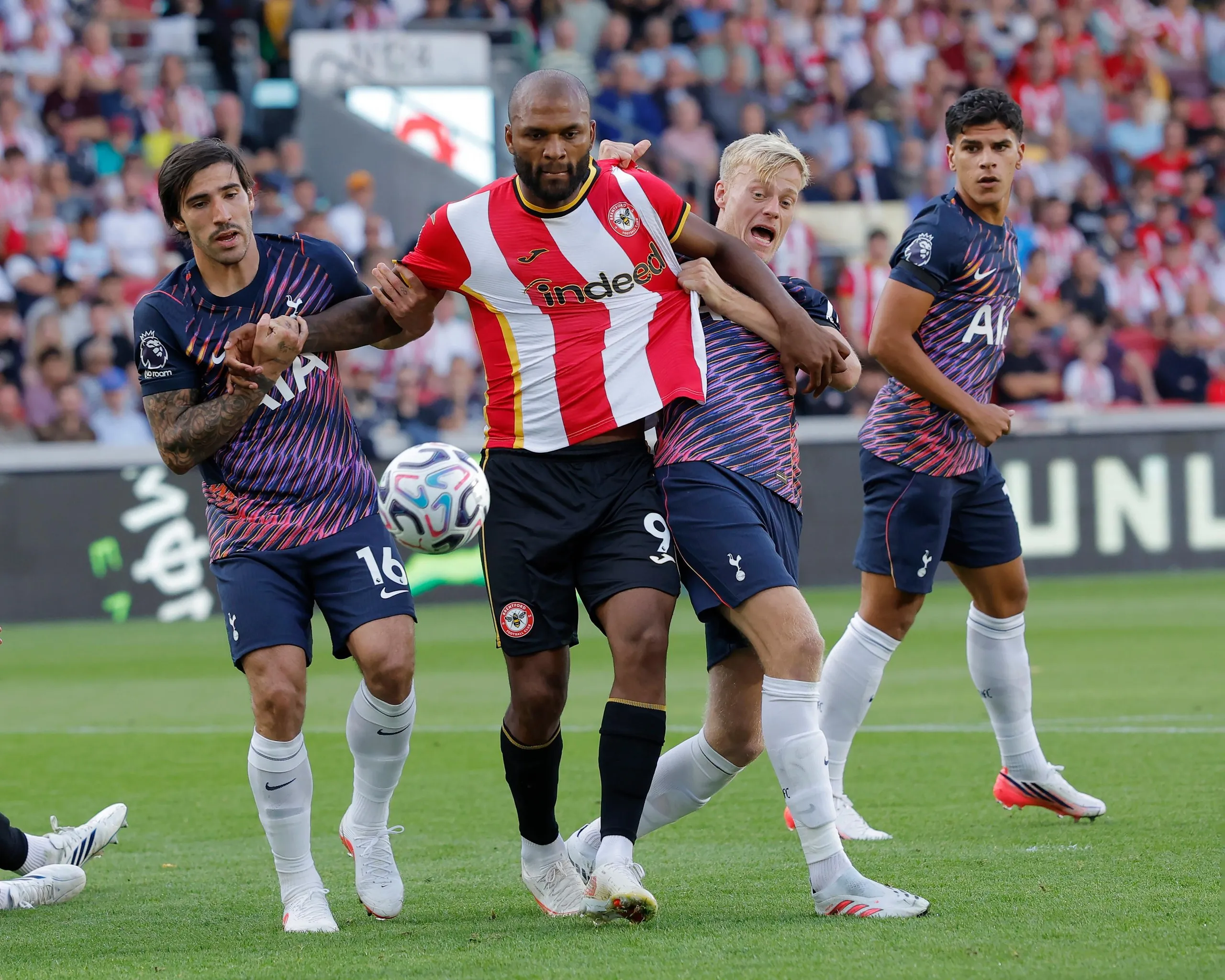 Sandro Tonali (left) faces his old club Newcastle after a difficult debut against Brentford.