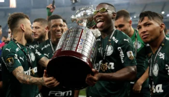 Palmeiras remporte la Copa Libertadores grâce à un but en fin de match contre Santos