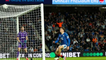 Les barrages européens : victoire des Rangers et match nul pour Brighton