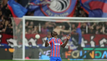 Crystal Palace s&rsquo;impose 2-1 face à Shakhtar Donetsk et atteint la finale de la Conférence League