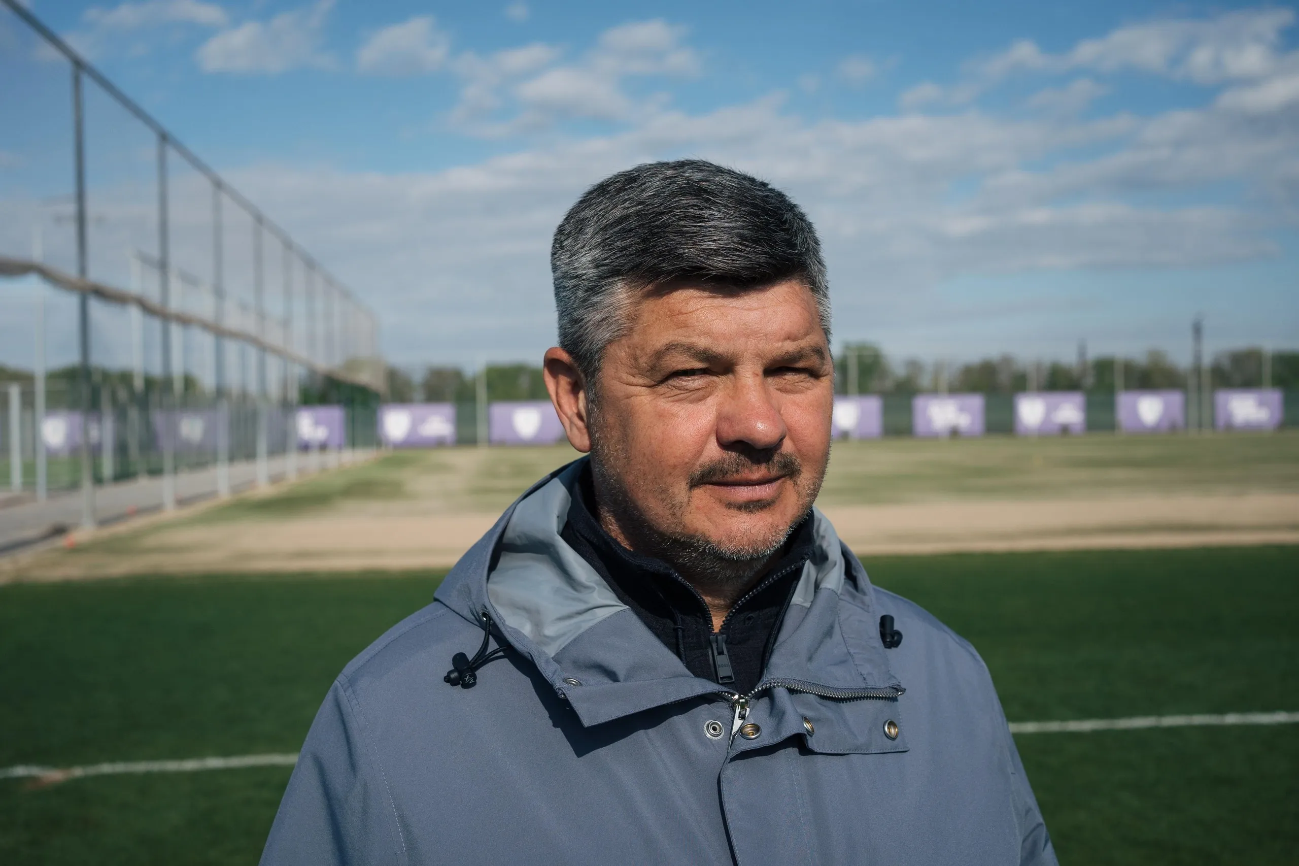 LNZ Cherkasy head coach Vitaliy Ponomaryov at the training ground