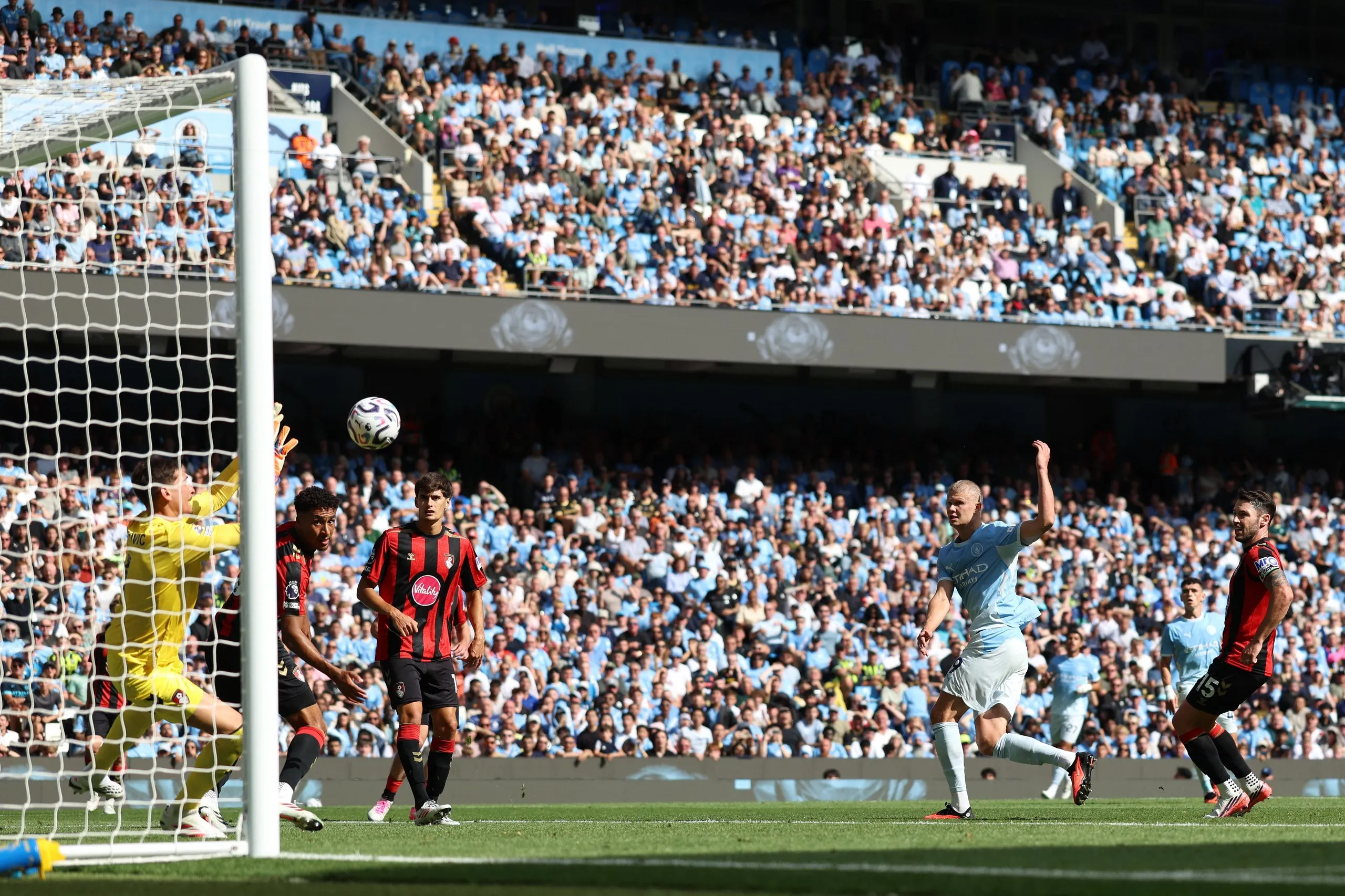 Erling Haaland has another attempt saved.