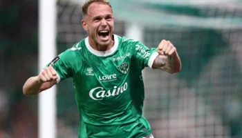 Saint-Étienne brille, Nantes en difficulté : résumé de la deuxième journée de Ligue 2