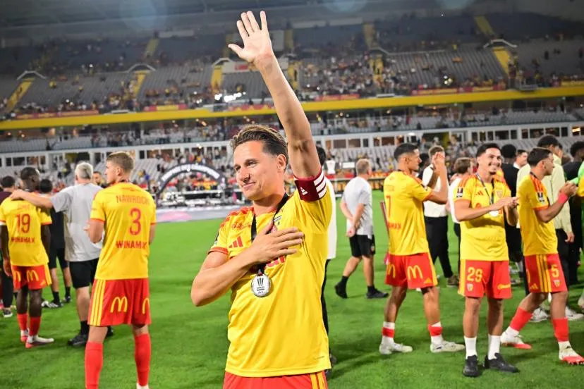 e0814.jpg Thauvin, le capitanat lui va si bien