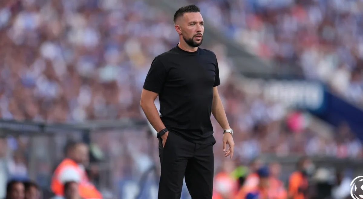 Francesco-Farioli.jpg EM DIRETO: Francesco Farioli antevê o Académico de Viseu x FC Porto