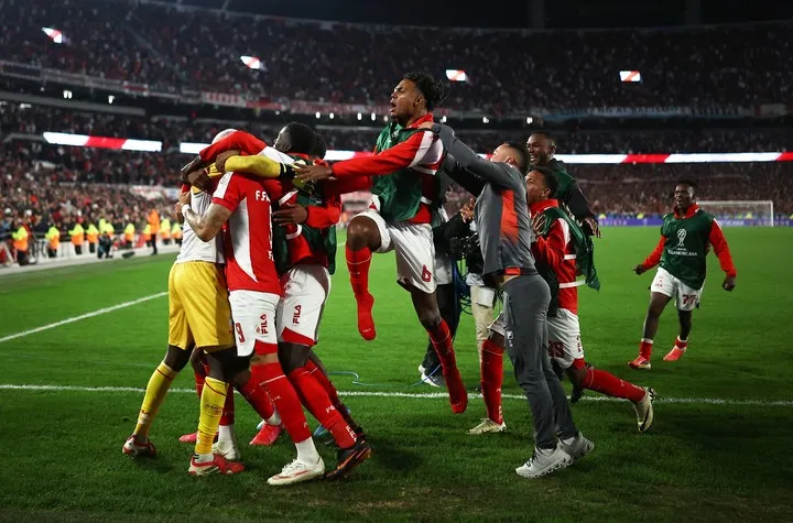 Santa Fe avanzó a los cuartos de final. (foto: REUTER)