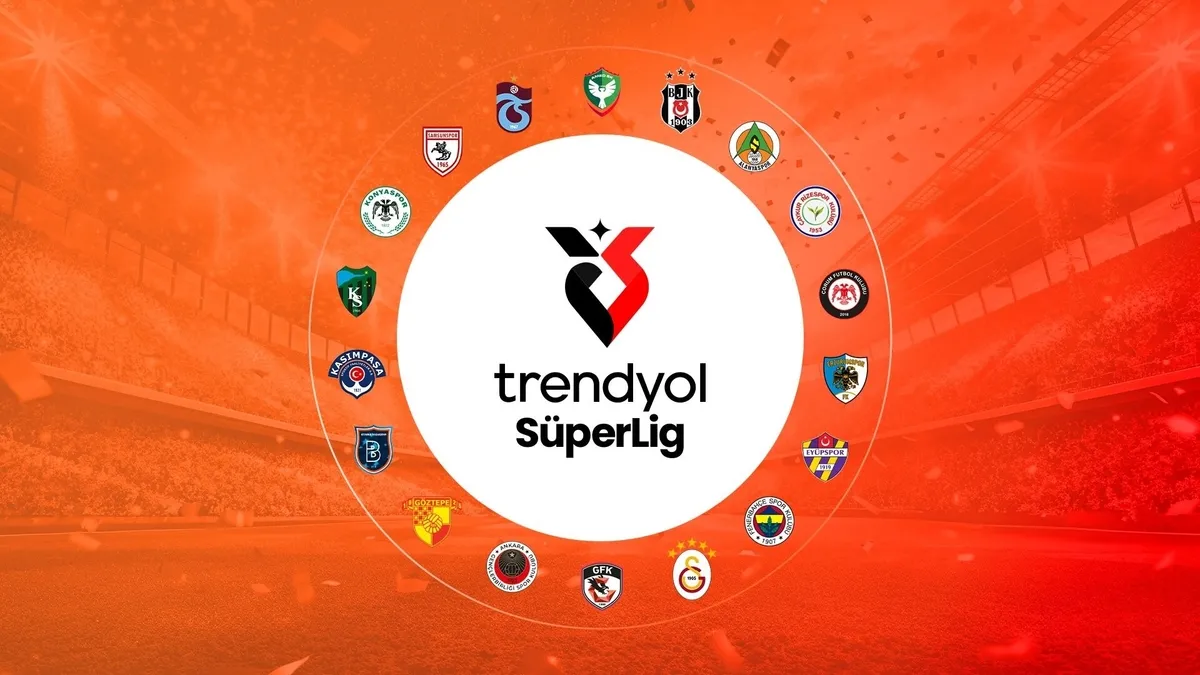 Süper Lig'de sezonun ilk hafta maçlarını yönetecek hakemler açıklandı!