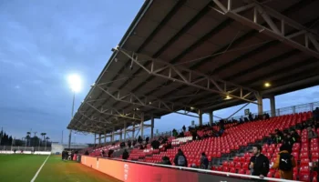 Le Nîmes Olympique accueille un gardien en prêt, Saint-Brieuc recrute un attaquant