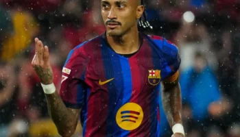 Raphinha scores hat-trick as Barça thrashes Santander 7-2