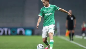 Maxime Bernauer illumine la Ligue 2 avec un but sensationnel