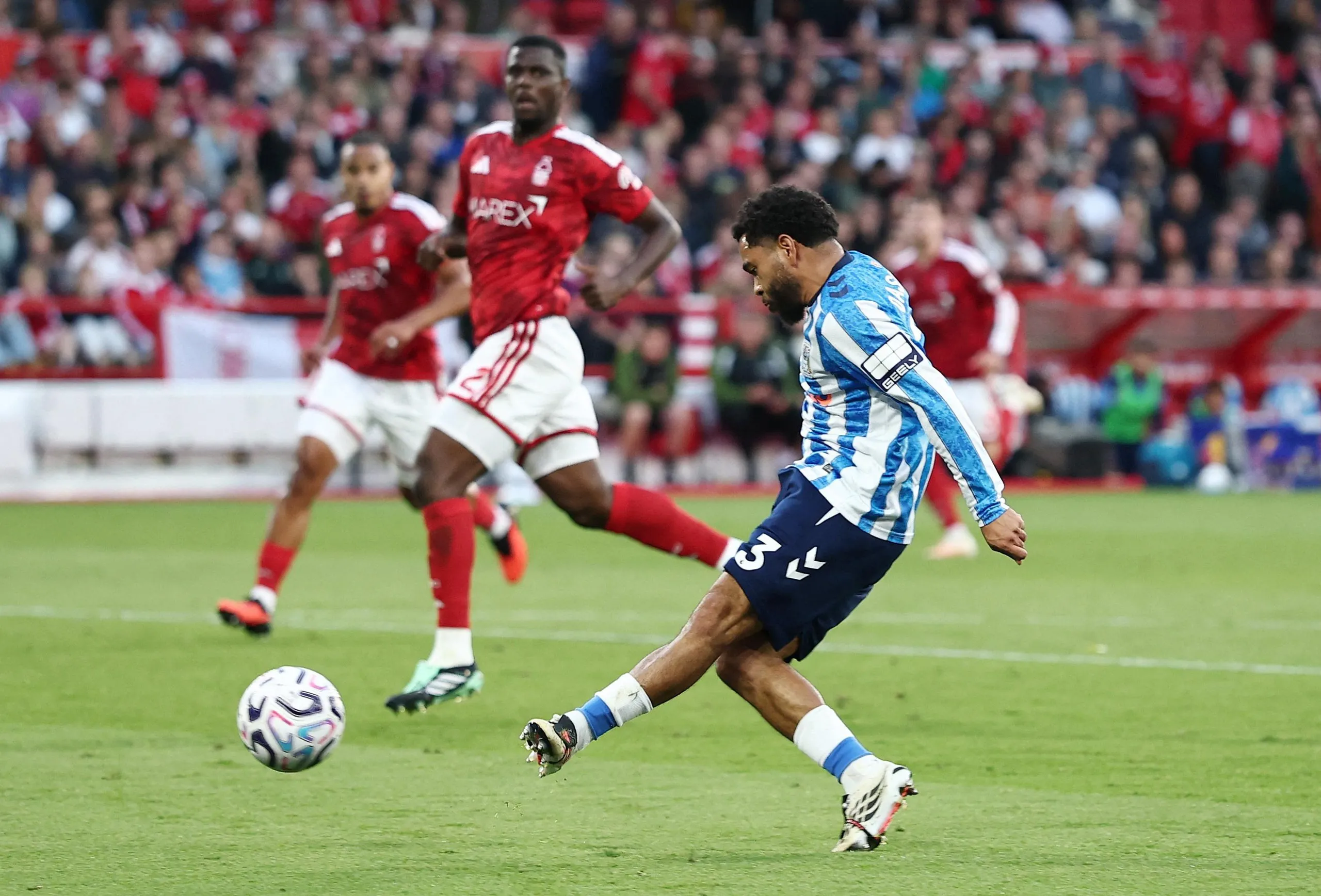 Jay Dasilva scores Coventry’s winning goal against Nottingham Forest.