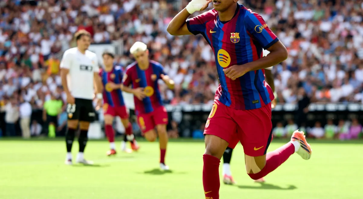 3464.jpg European football: Lamine Yamal’s double powers Barcelona to rout of Valencia