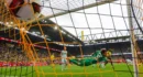 Le football européen : Dortmund s&rsquo;impose encore, Freiburg prend la tête après une victoire écrasante