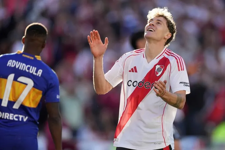Facundo Colidio en el superclásico. AP