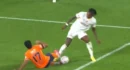 Umut Bozok expulsé, Başakşehir termine le match à 10 contre Galatasaray