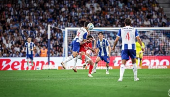 Le Benfica dépose une plainte contre Samu Aghehowa et le FC Porto