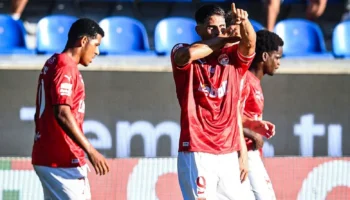 Gonçalo Paciência brille et Santa Clara bat Arouca pour grimper au classement