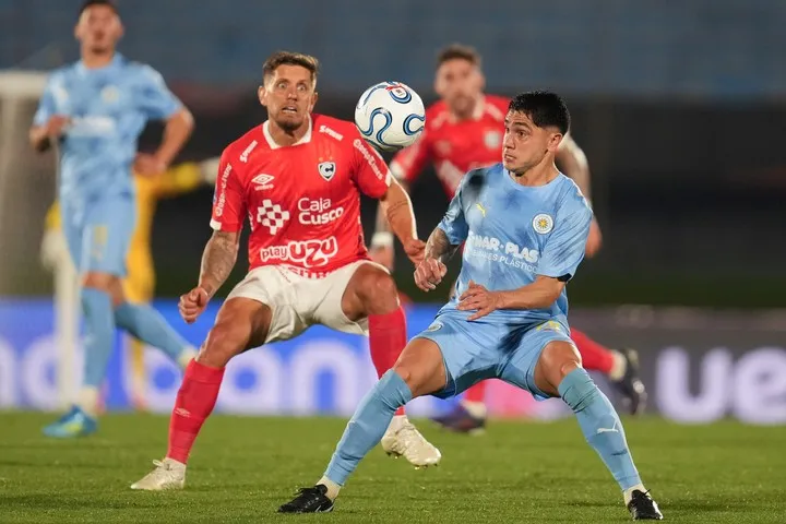 El City goleó a Cienciano y pasó a semis