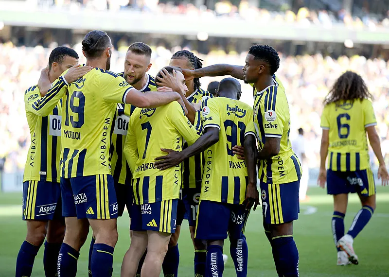 Fenerbahçe'den Süper Lig ekibine gidebilir! Teknik heyet ayrılığa izin verdi