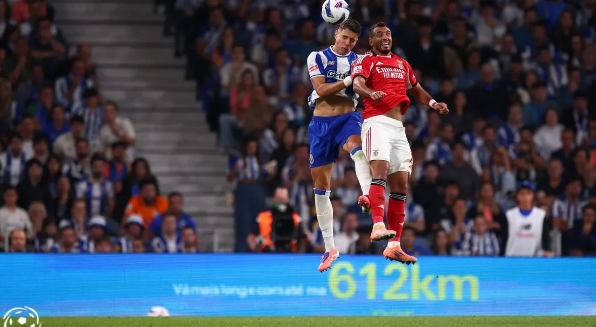 Jan-Bednarek-Vangelis-Pavlidis-FC-Porto-Benfica.jpg Já é conhecido o árbitro do Clássico FC Porto x Benfica