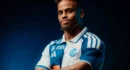 Les Grasshoppers accueillent le défenseur américain John Hilton jusqu&rsquo;en 2027