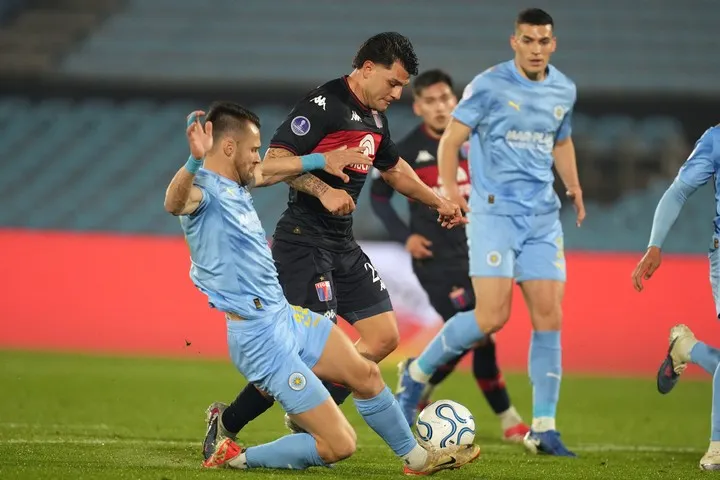 El City Torque bajó a Tigre de la competencia