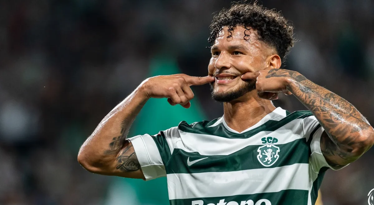 Luis-Suarez-Sporting-2.jpg Luis Suárez faz história na carreira e dobra a vantagem do Sporting contra o Arouca.