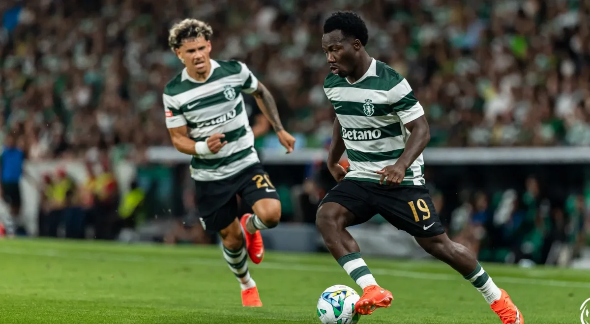 Maxi-Araujo-e-Nestory-Irankunda.jpg Acusações sobre a idade de Nestory Irankunda terminam com indemnização ao jogador do Sporting
