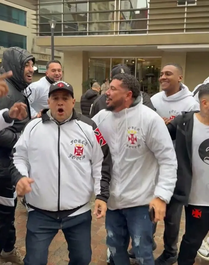 Los hinchas de Vasco en el Hotel Intercontinental