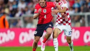 Alex Scott pourrait manquer deux mois après une blessure à la cuisse