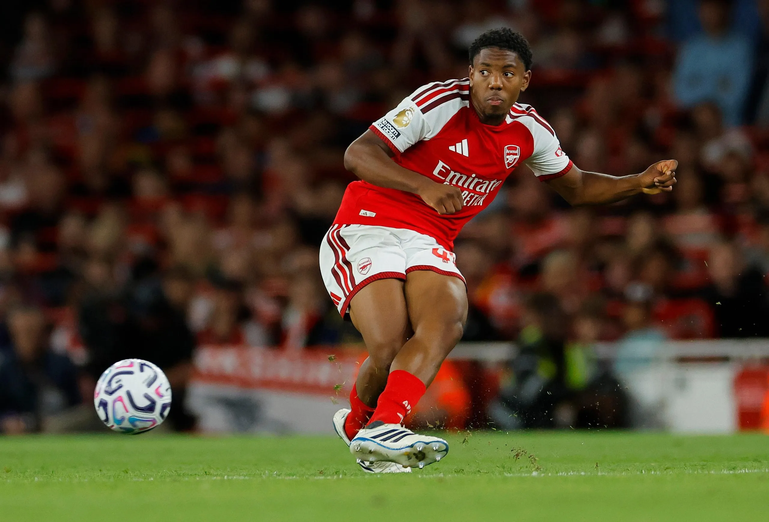 Myles Lewis-Skelly on the ball during the Premier League match between Arsenal and Coventry in August