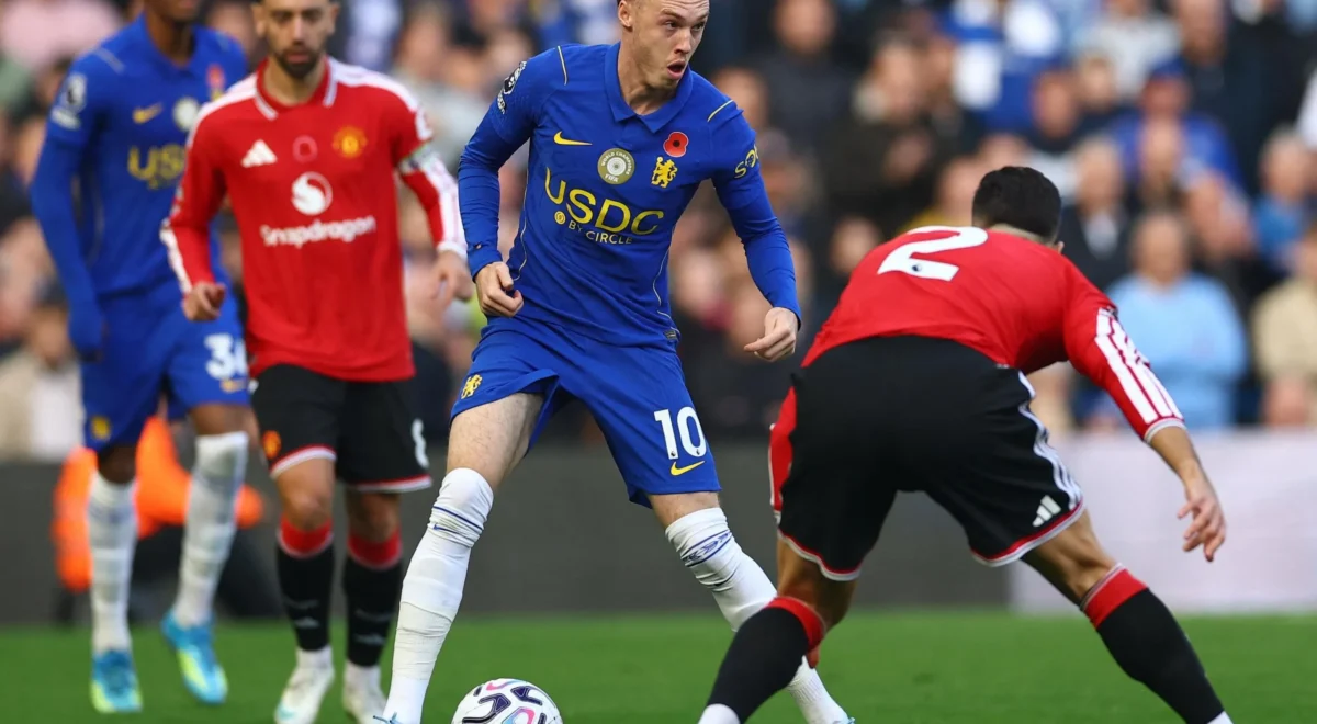 3298.jpg Chelsea v Manchester United: Premier League – live