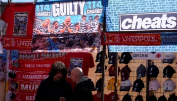Liverpool faces Manchester City: a tense Premier League match
