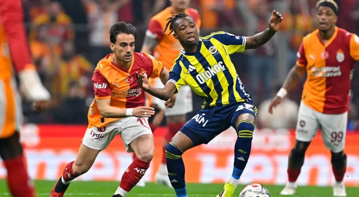 galatasaray-fenerbahce-derbisinin-hakemi-belli-oldu-1792663932778.jpeg Galatasaray-Fenerbahçe derbisinin hakemi belli oldu!