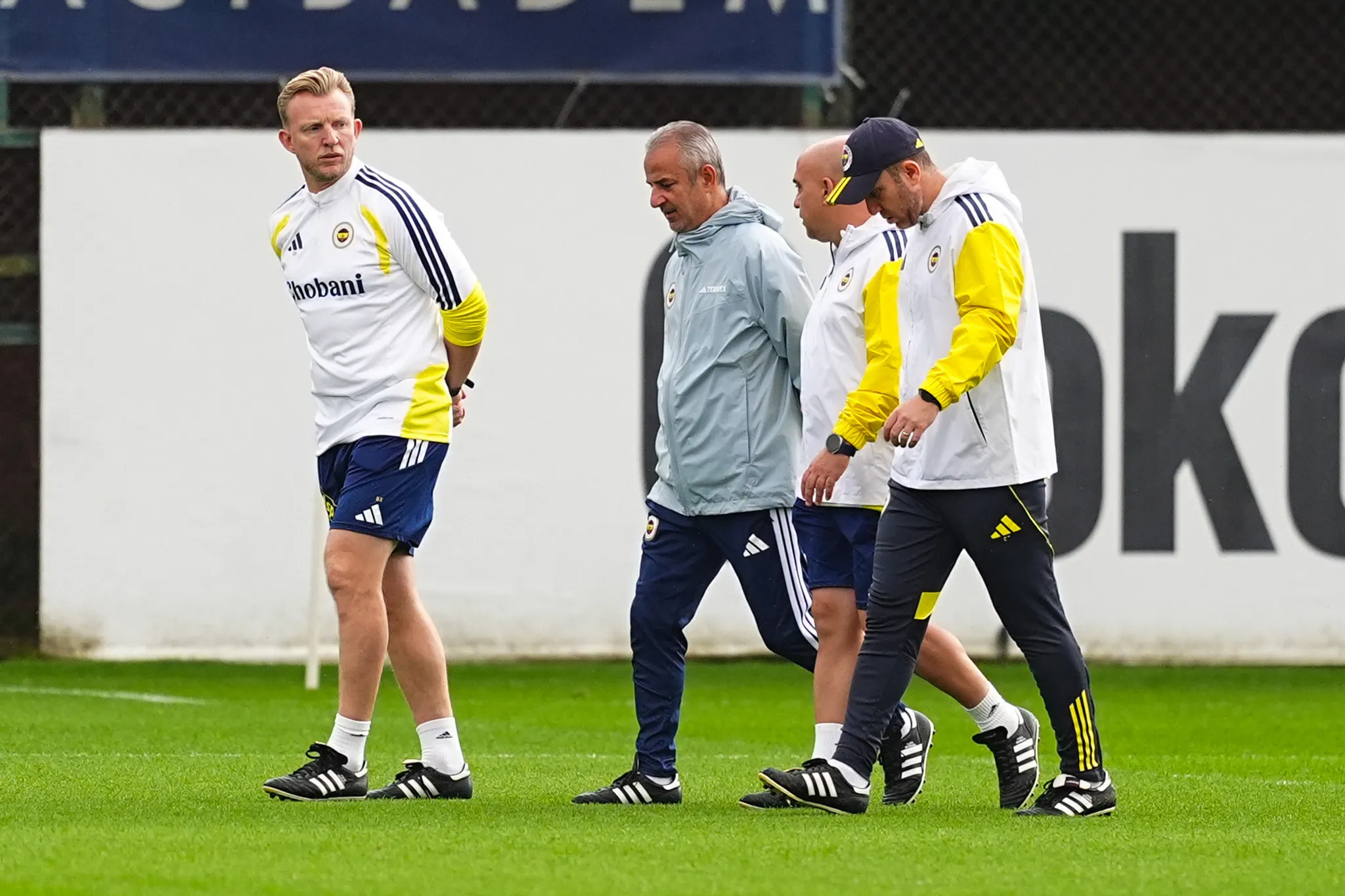 Fenerbahçe'den bedavaya gidecek! Bonservisini ödemek istemiyorlar