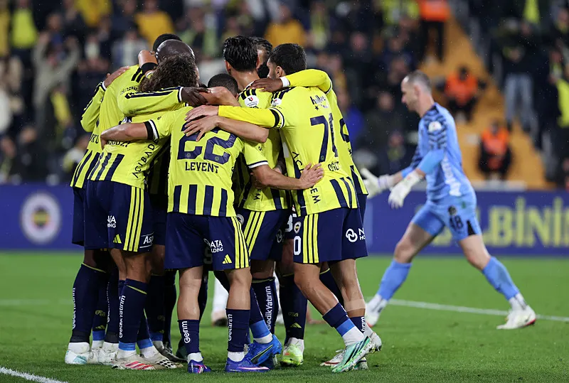 Ömer Üründül'den Fenerbahçe-Corendon Alanyaspor maçı yorumları: İsmail Kartal erken uyandı!
