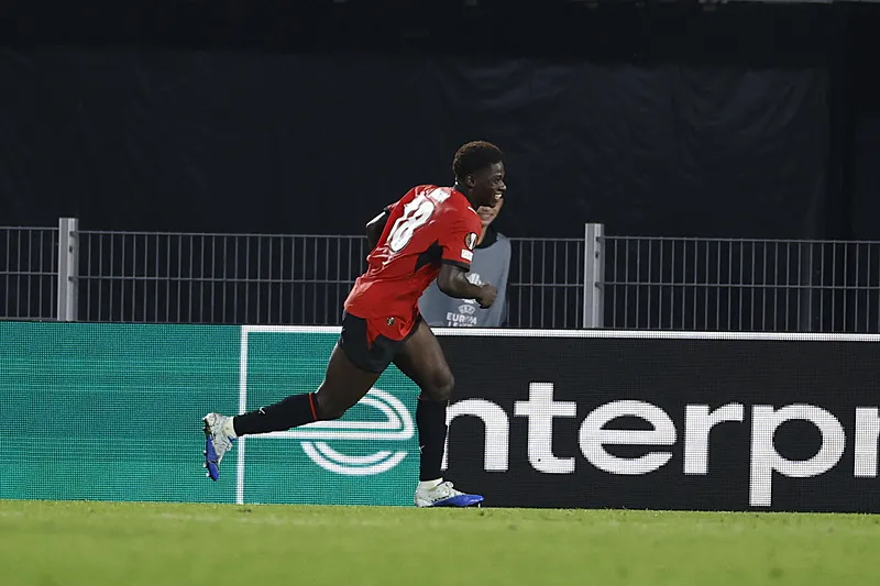TRANSFER HABERİ: Genç yıldız, Fenerbahçe ve Beşiktaş'ı reddetti!