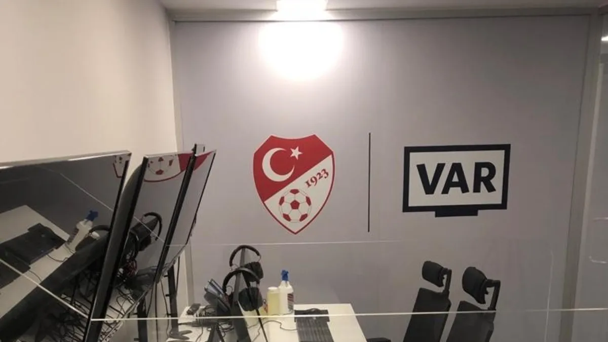 Süper Lig'de günün maçlarının VAR hakemleri açıklandı!