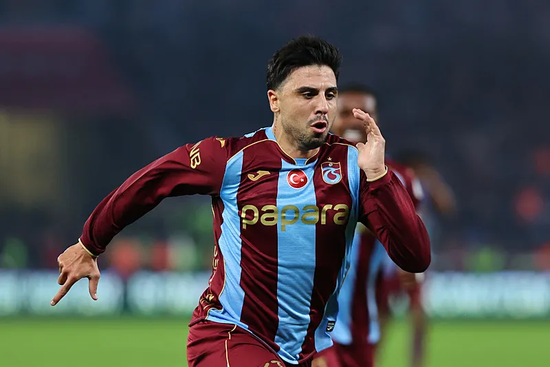Ömer Üründül, Trabzonspor-Beşiktaş derbisini yorumladı: Italiano'yu göklere çıkarıyoruz ama...