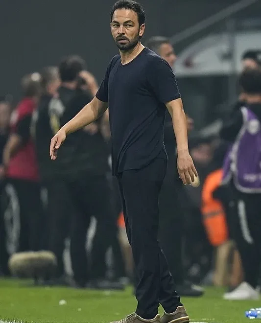 Kocaelispor Teknik Direktörü Selçuk İnan, Beşiktaş maçı sonrası PFDK'ya sevk edildi