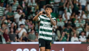 Luis Suárez exprime sa déception après la défaite du Sporting contre l&rsquo;Académico