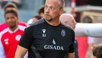 Le nouvel entraîneur Jokanovic adopte une approche après la défaite