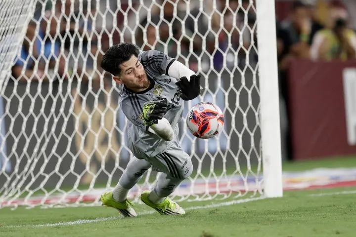 Rossi, el ex Boca que se quejó del campo de juego del Maracaná (AP Photo)